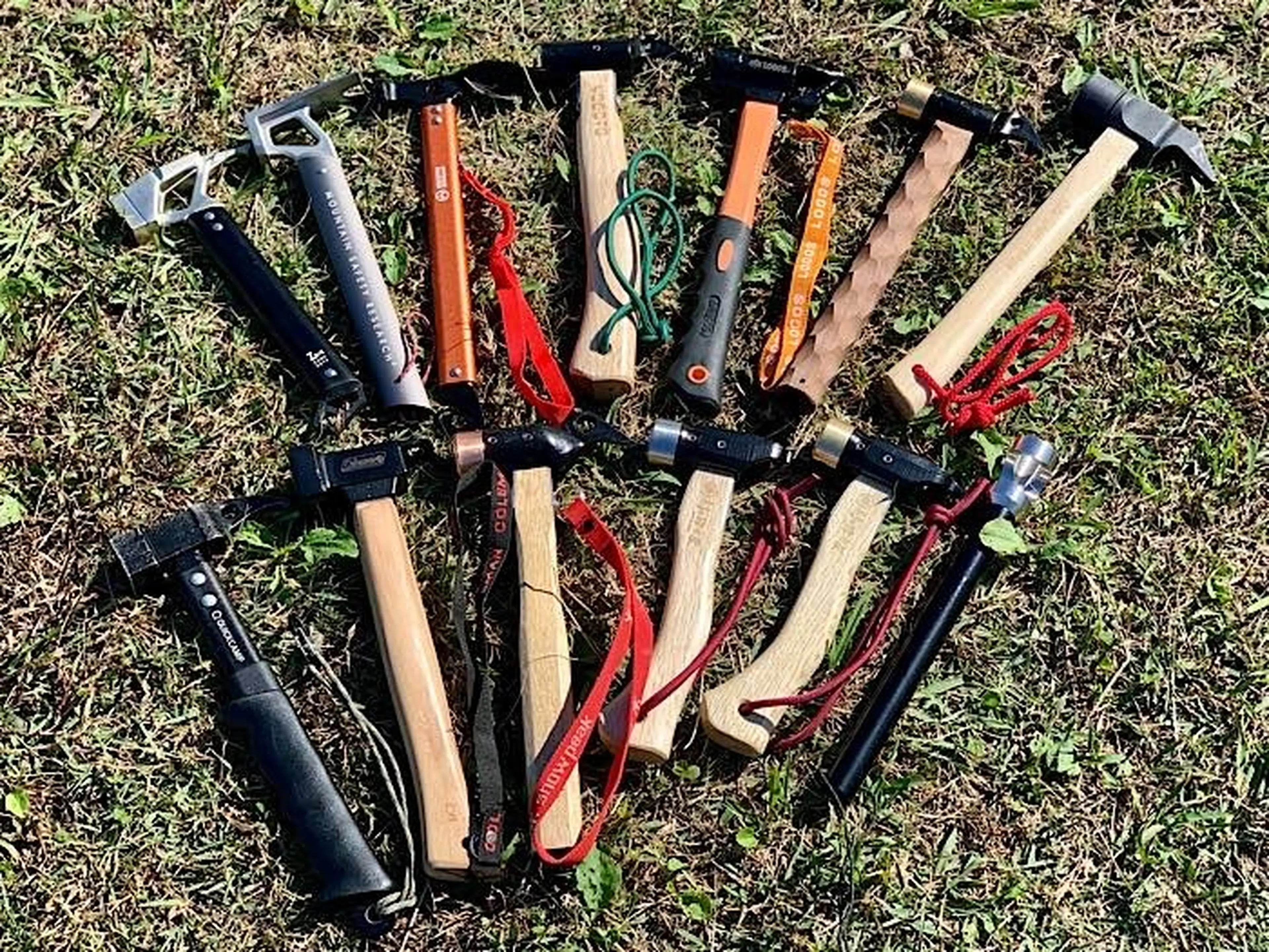 軽量ペグハンマーおすすめ12選！100均・アウトドア用品などコスパ抜群アイテムもご紹介！ - Campifyマガジン
