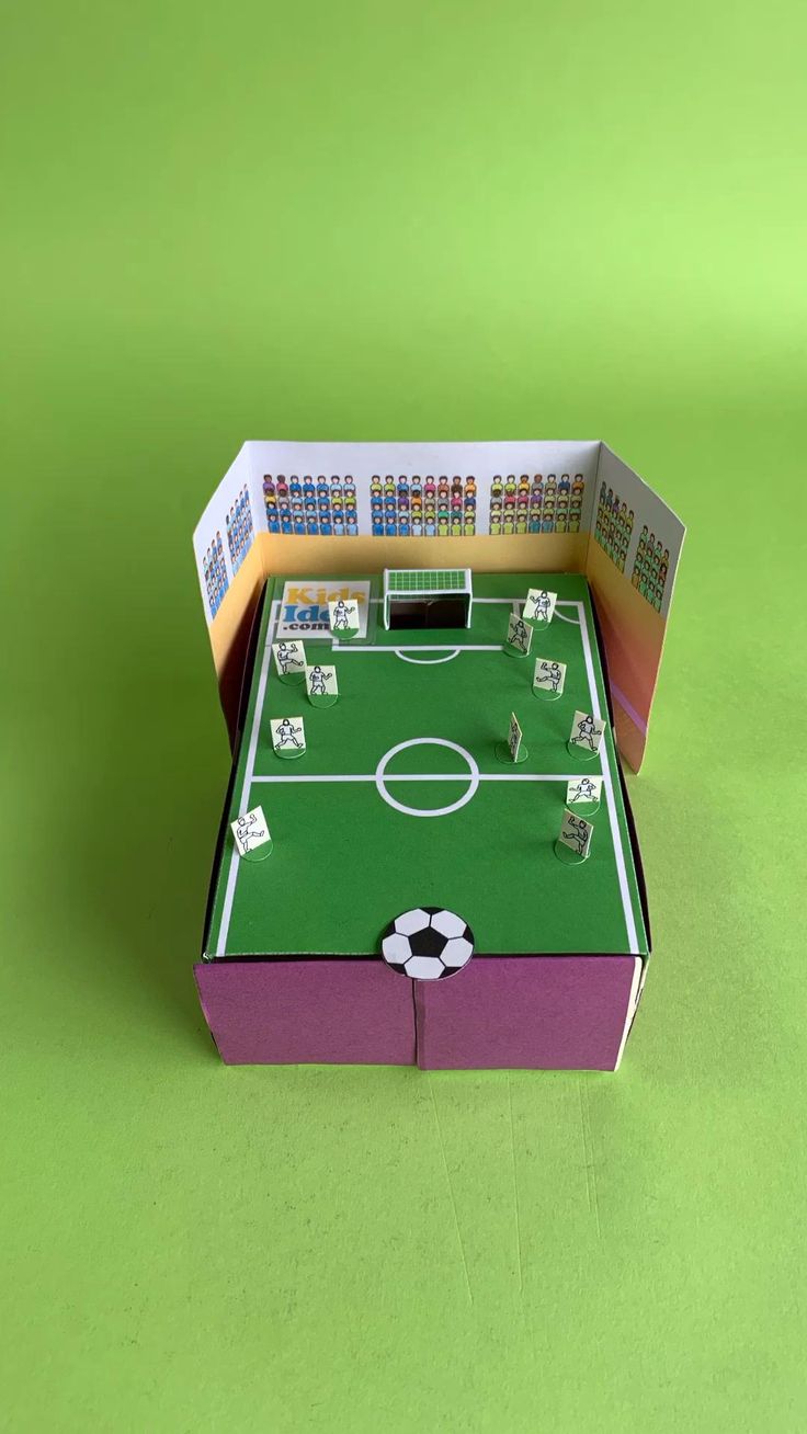 子どもたちのアイデアが光る！貯金箱コンクール入賞作品展開催 - mama Jocee ニュース