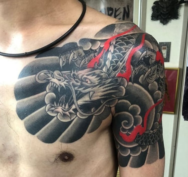 日本伝統文様の七分袖STROKER TATTOO