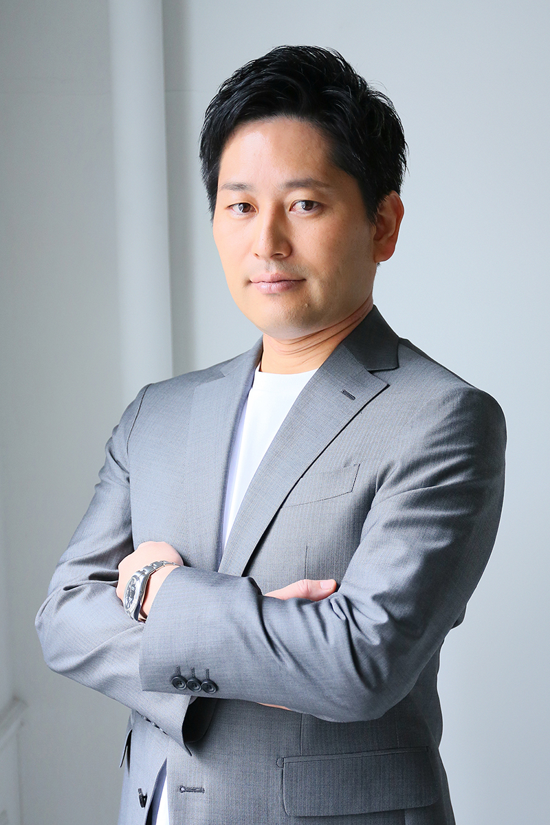 大阪・心斎橋プロフィール写真・オーディション写真 フォトスタジオリブ: ビジネスポートレート撮影 営業男性大阪・心斎橋駅徒歩2分！フォトスタジオ