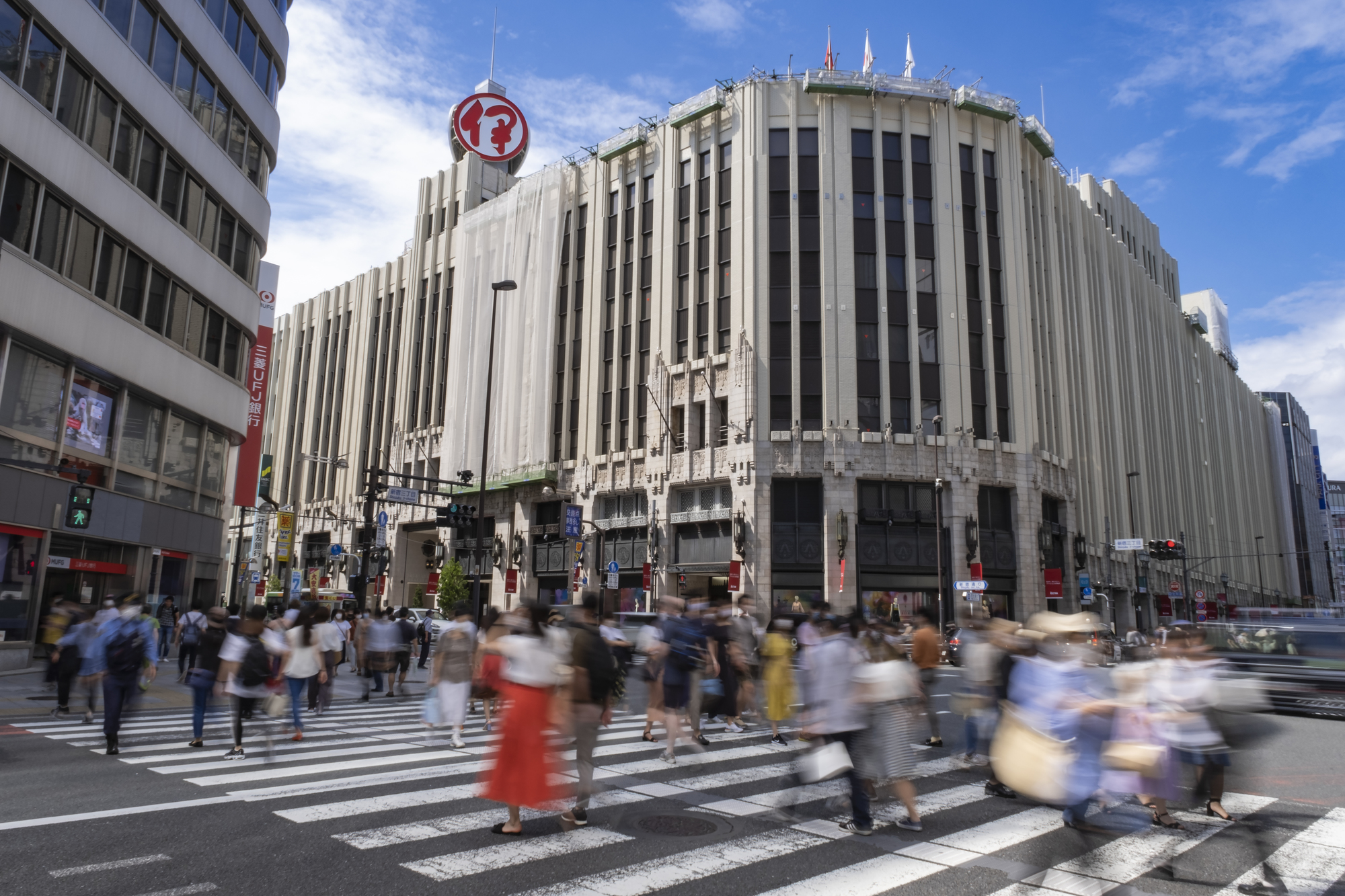 新宿三丁目駅近くのラブホ情報・ラブホテル一覧｜カップルズ