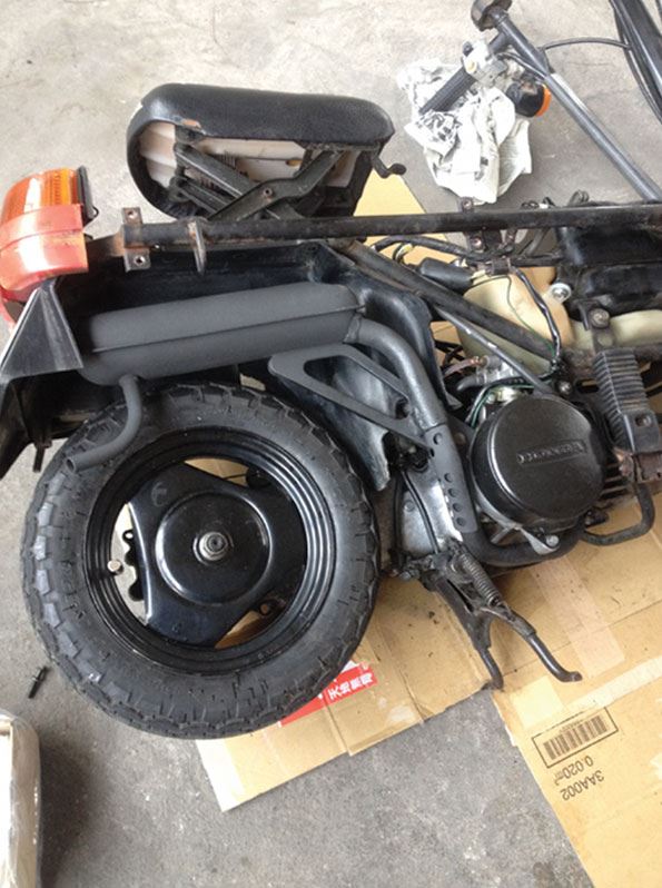 Yahoo!オークション -「モトコンポ」 マフラー本体 純正ホンダ用 の落札相場・落札価格