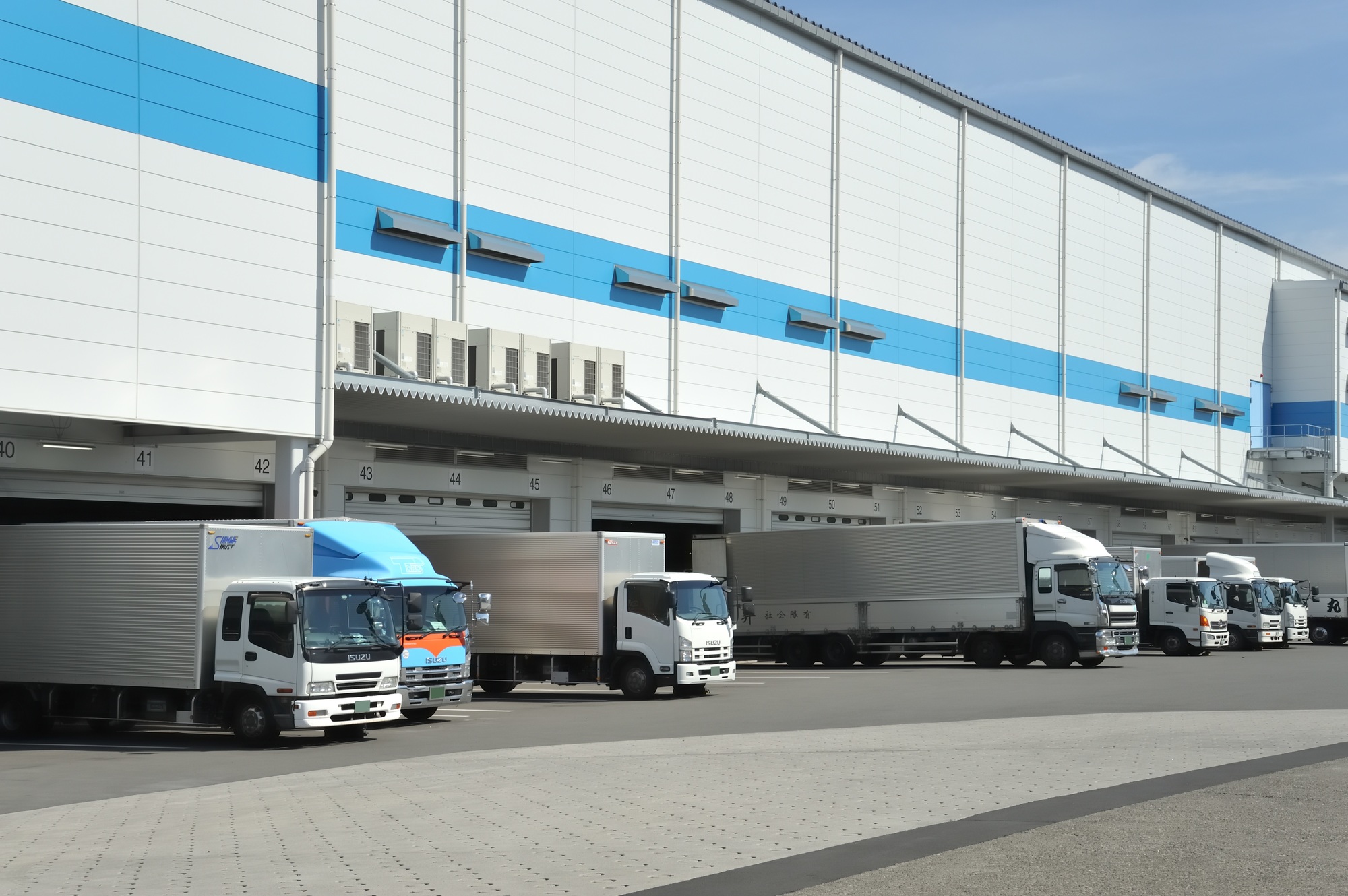 物流の未来は? 現状や国の取り組み、ロジスティクス4.0がもたらすこと