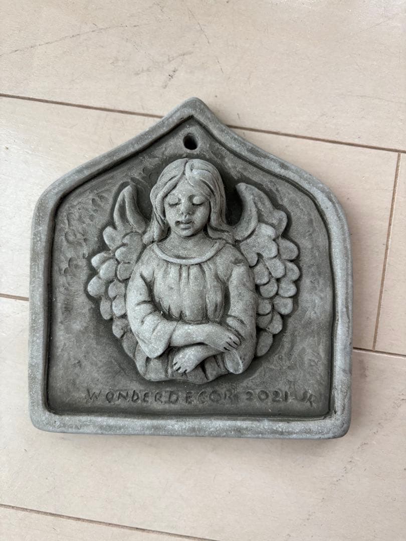 ワンダーデコールイギリスからのストーン・ガーデンオーナメント専門店