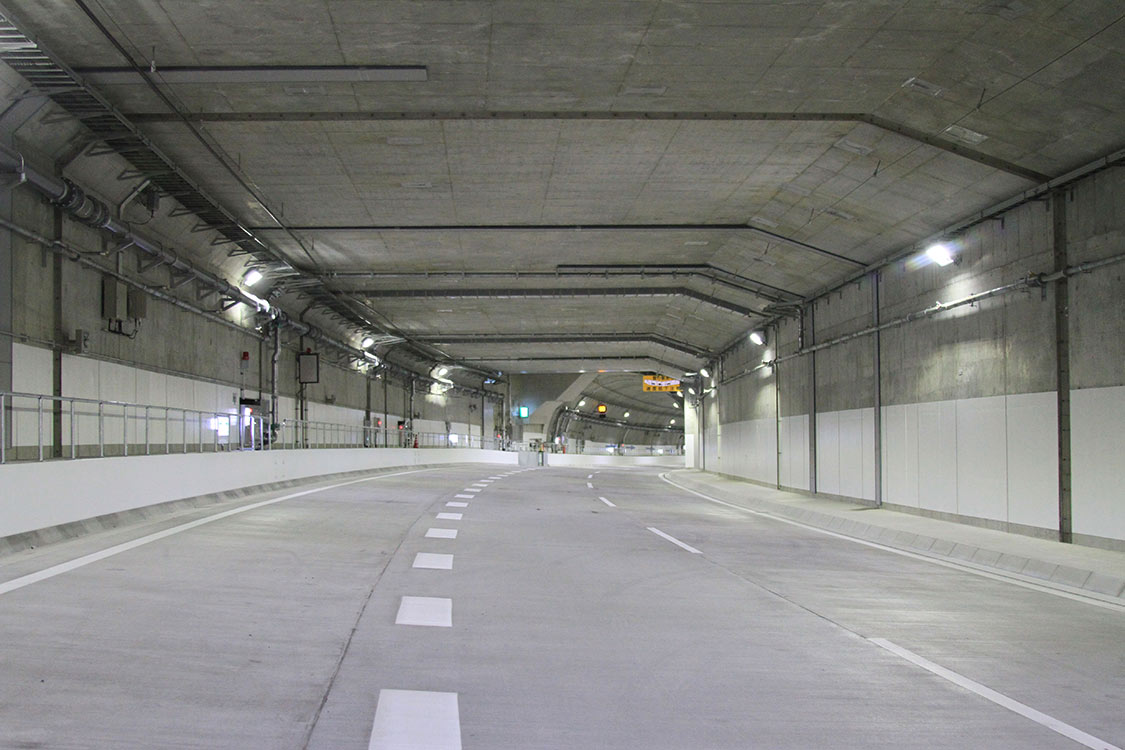 都市部の開削トンネル工事の大幅な省力化と工程短縮を可能に！プレスリリース鹿島建設株式会社