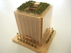 東京海上日動ビル本館が解体、レンゾ・ピアノ氏設計の「新・本店ビル」は28年度竣工日経クロステック xTECH