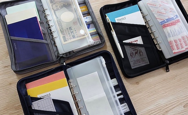 無印パスポートケース リフィルの代用可!の通販 by cocoaラクマ