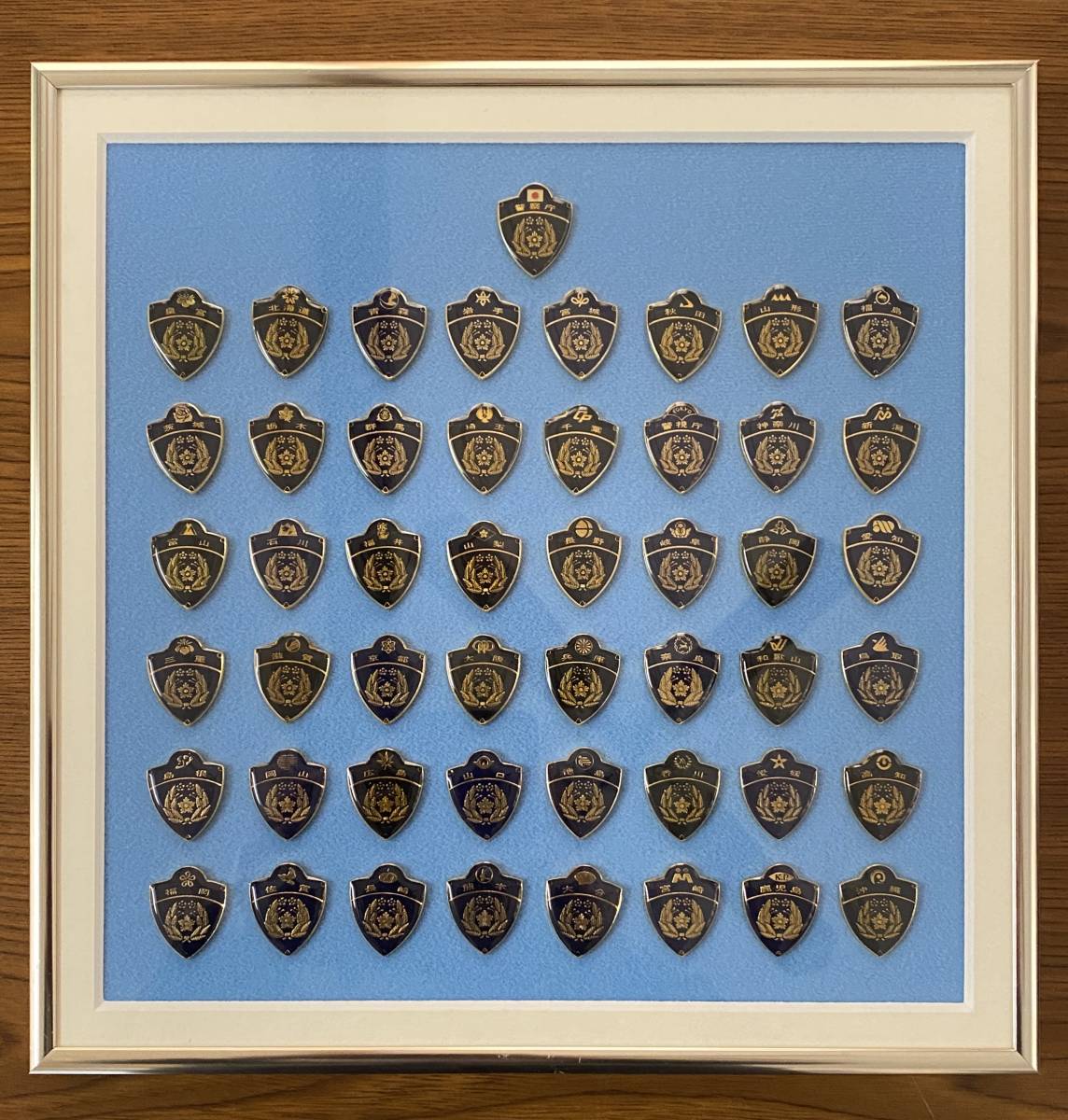 最終価格 警察紋章 交番 エンブレム 本物