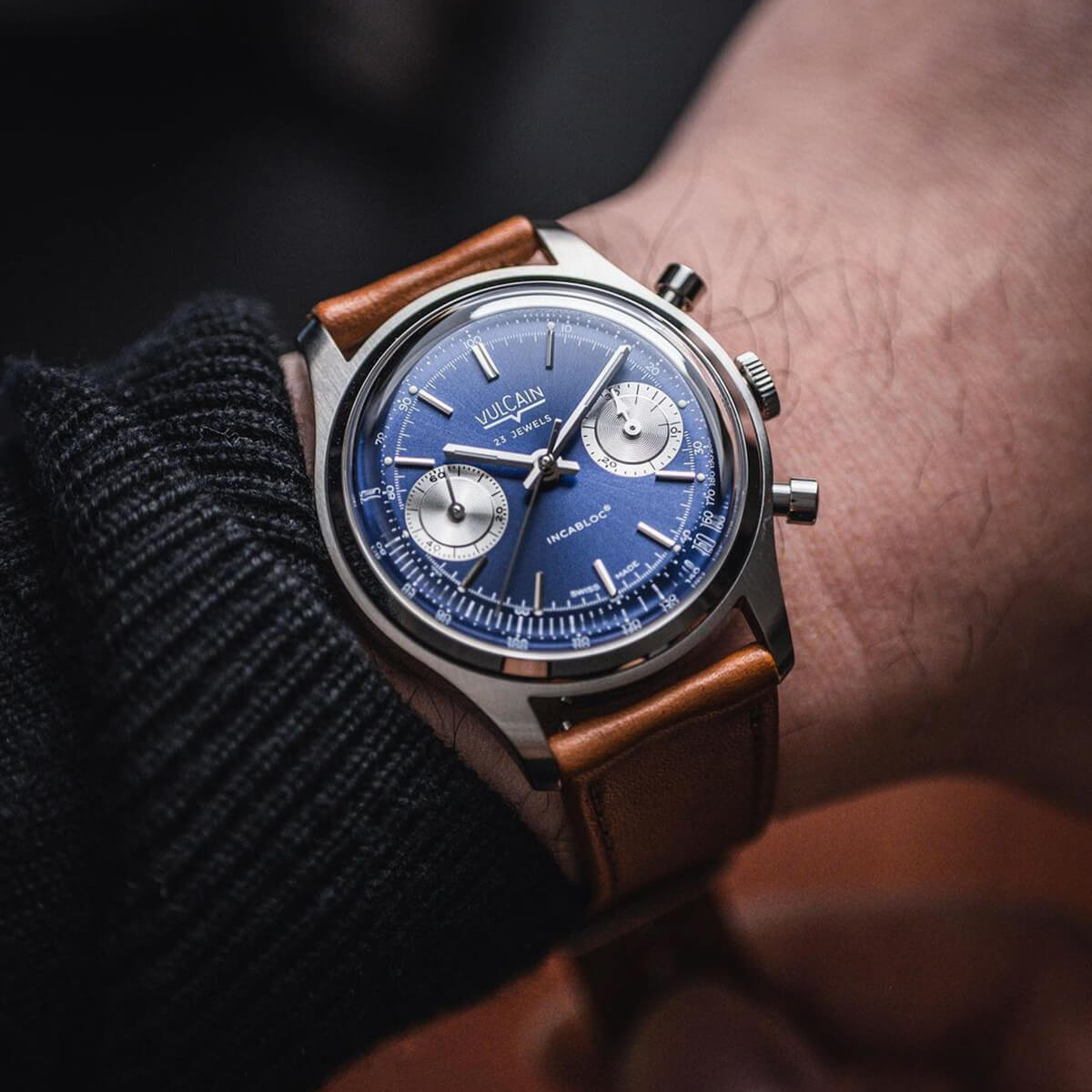 インビクタ 腕時計 メンズ 黒 オレンジ 黄色 青 赤 クロノグラフ 大型 カラフル ロゴ マーク ブランド ダイバーズウォッチ Yahoo!フリマ 旧PayPayフリマ