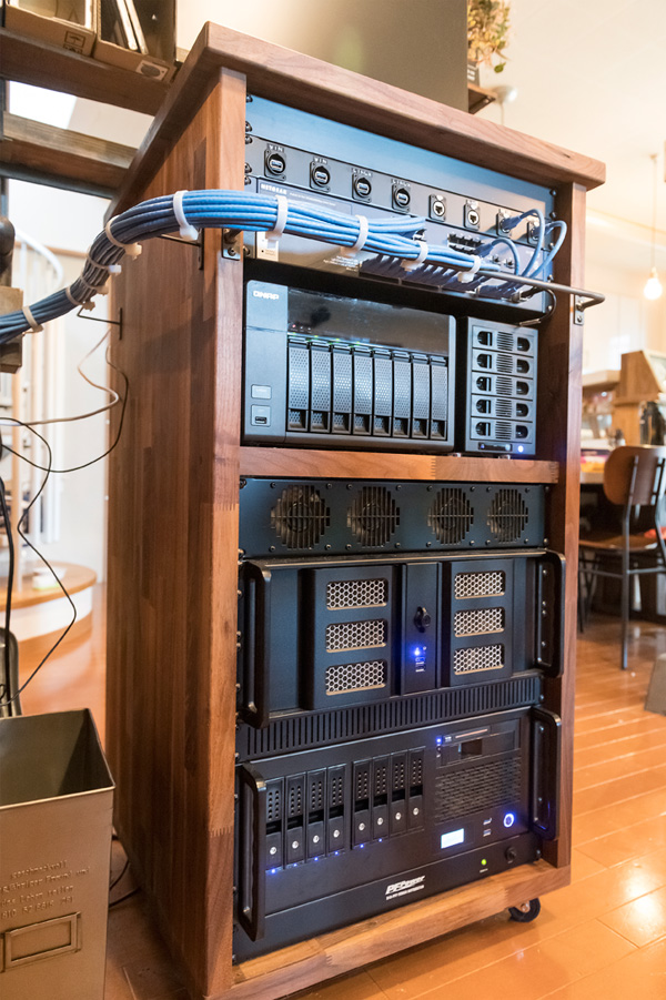 サーバーラックに入れるATXマザーのラックサーバーケースを自作してみた好きな食べ物はハマチです