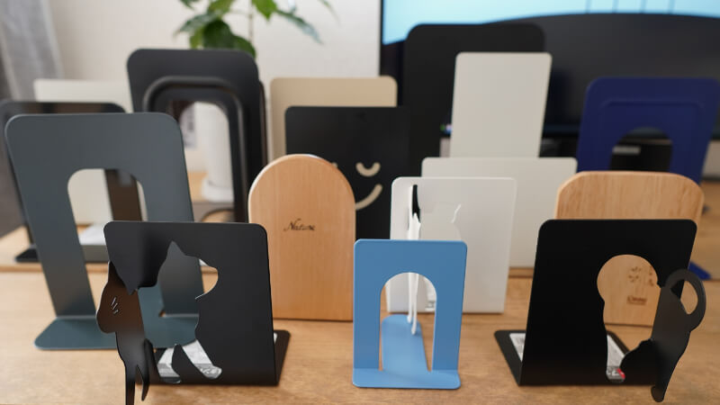 隙間」がリメイクポイント☆セリアDIY「ブックスタンド」 : pink pinko life