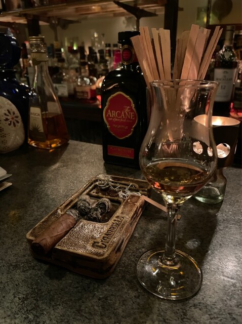 シガリロCIGARRILLO- 伏見 バー食べログ