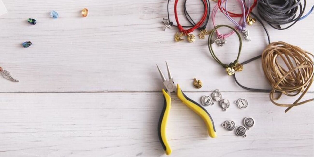 ハンドメイドで副業を始めよう！初心者からの始め方や売れるものは？ – Craftieカレッジ