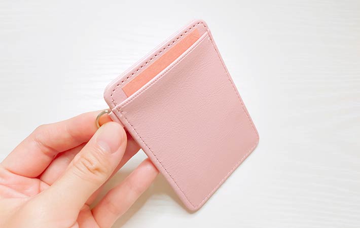 キャッシュレス派にも人気！セリアで買える財布5種の魅力をレポート - macaroni