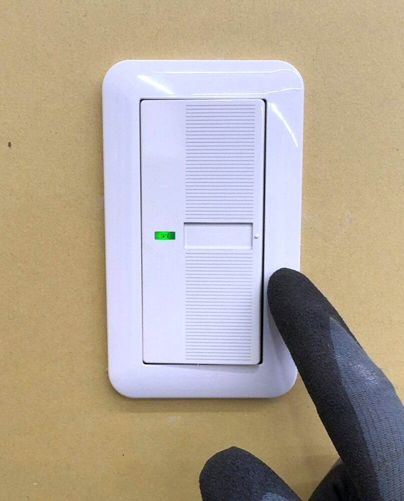 スイッチ交換には資格が必要？スイッチ配線の外し方について学ぼう！生活110番