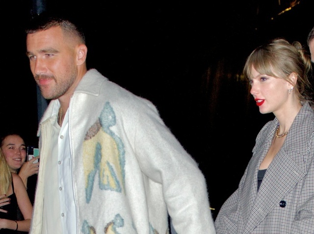 記事全文 歌姫テイラー・スウィフトと婚約のトラビス・ケルシーとは 強豪チームでプレー 年俸は驚異の27億円 - スポニチ Sponichi Annexスポーツ