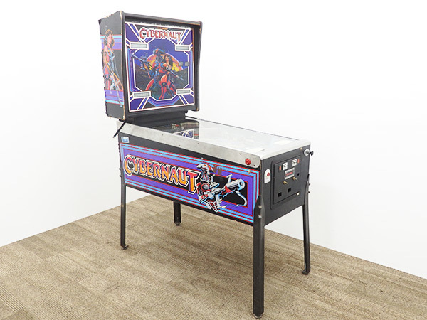 1979年製ヴィンテージKISSピンボールマシン販売 サクラメント: r KISS