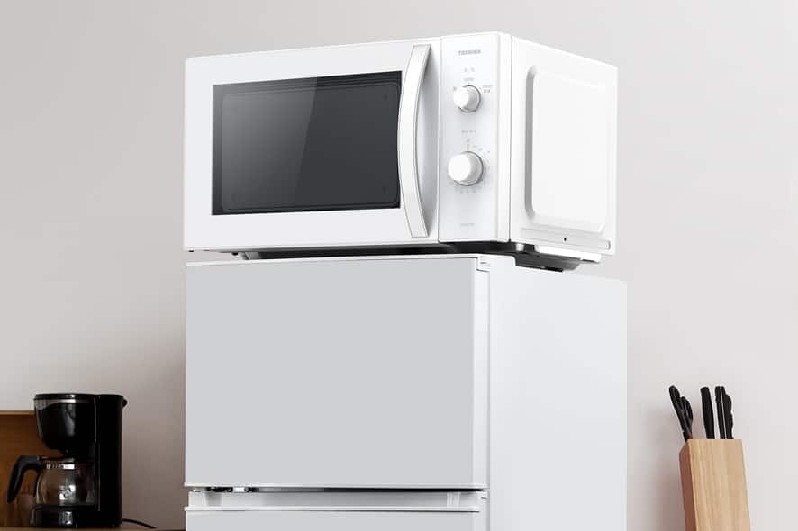 冷蔵庫の上に電子レンジを置いても大丈夫？注意点と安全な置き方 - ヤマダ家電情報サイト