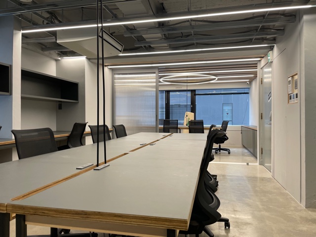 10 20 30坪の事務所にグリーンを配置したおしゃれなオフィスレイアウトオフィス緑化ラボ