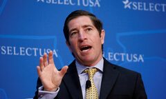 ジャニュアリー・ジョーンズ - Wikipedia