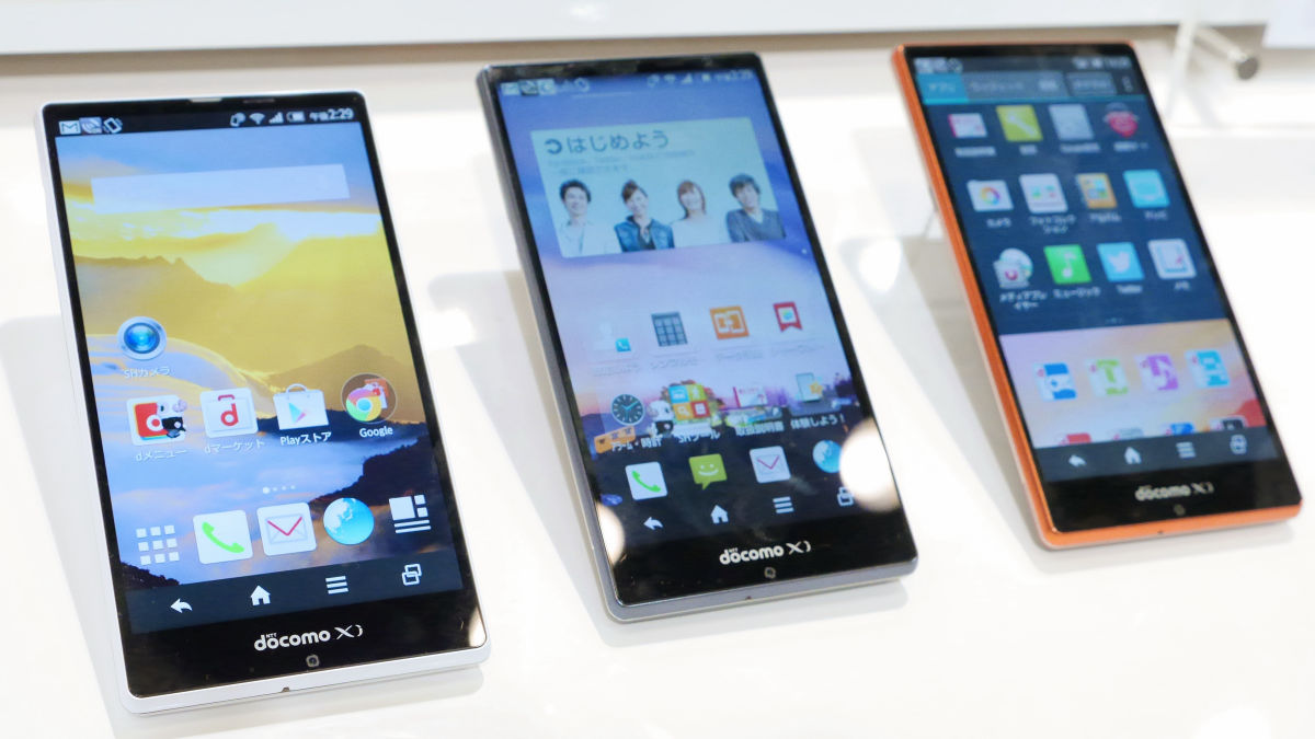 スマホの“ベゼルレス化”はどこまで進む？ 「画面に余計なものを置かない」技術の変遷 2 2 ページ- ITmedia Mobile