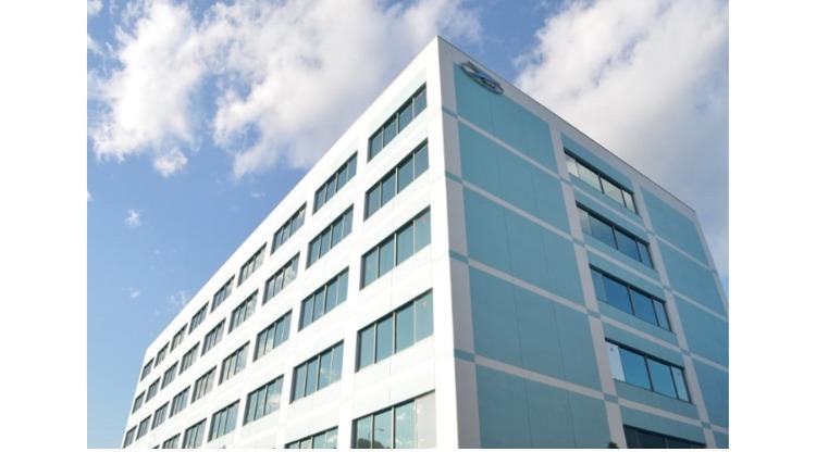 港町ヨコハマ発、夜の京浜工場地帯へ 工場夜景クルーズへようこそ。ミズベリング