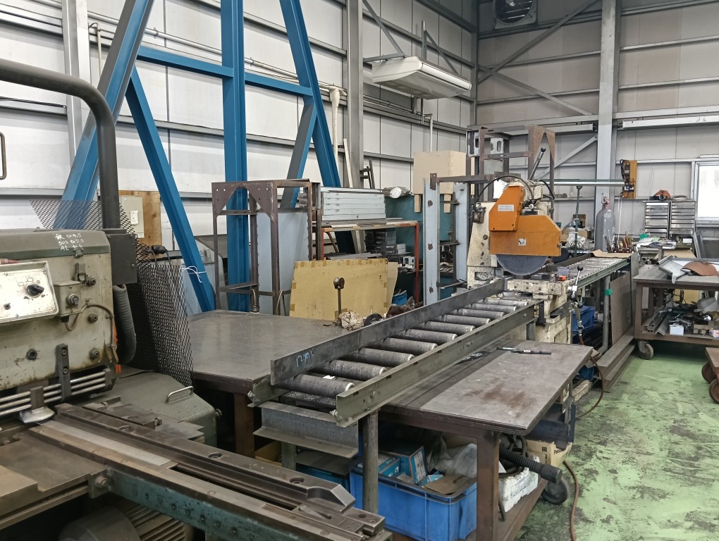 恵比寿工業株式会社 - 鉄 - ステンレス製缶 - 板金加工の短納期対応