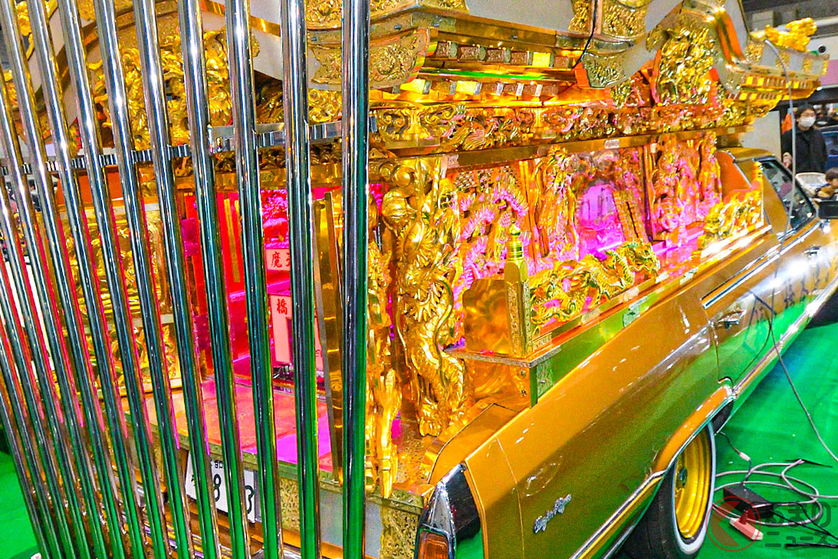 Yahoo!オークション - ミニカー キャデラック宮型霊柩車 非売品 貴重