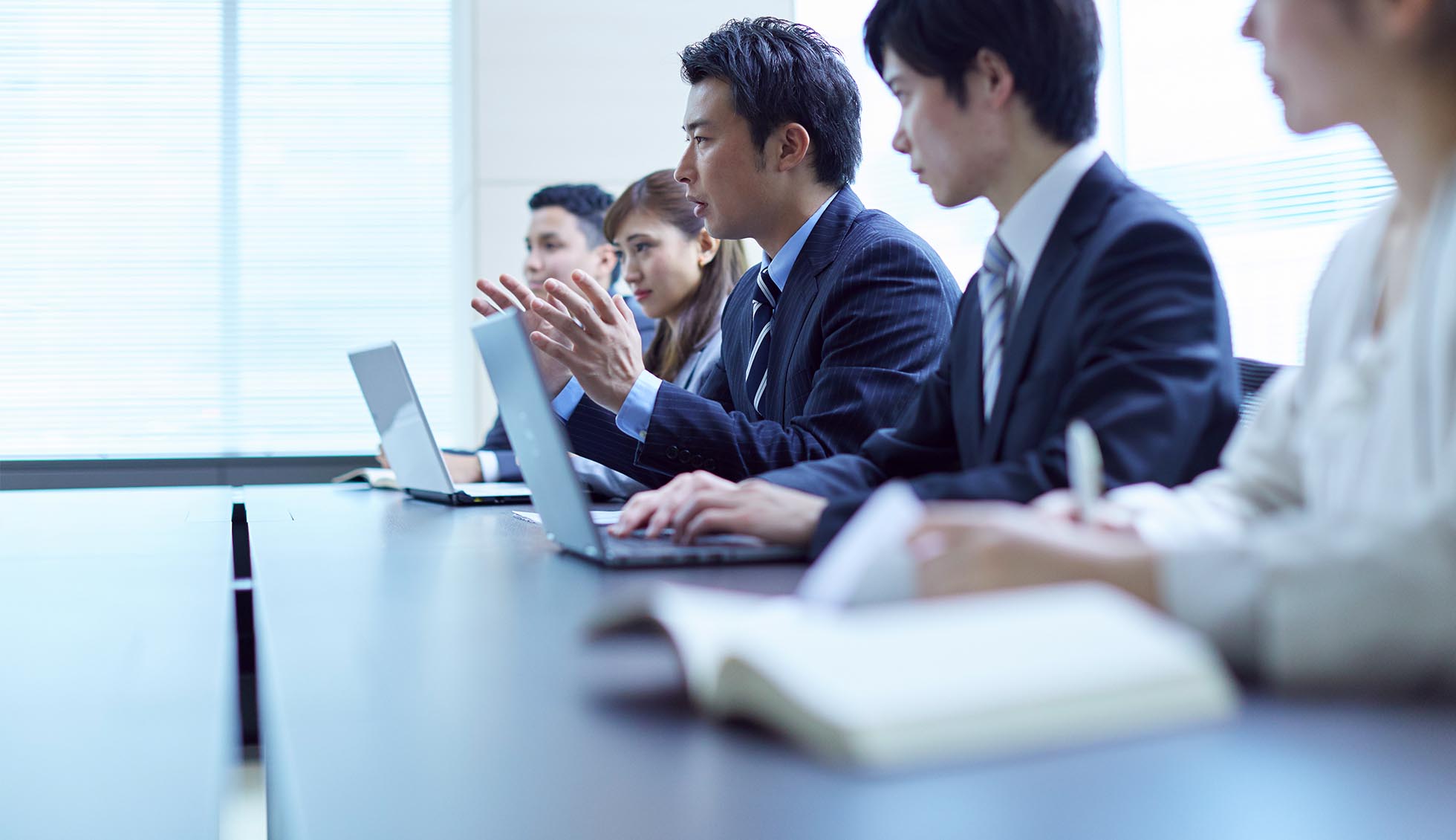 ビジネスのフリーイラスト素材一覧商用可