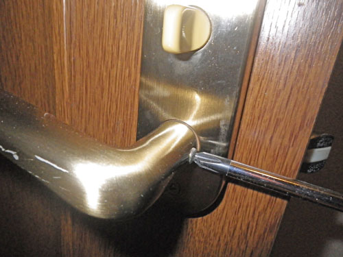 2分でわかる！ドアノブのはずし方