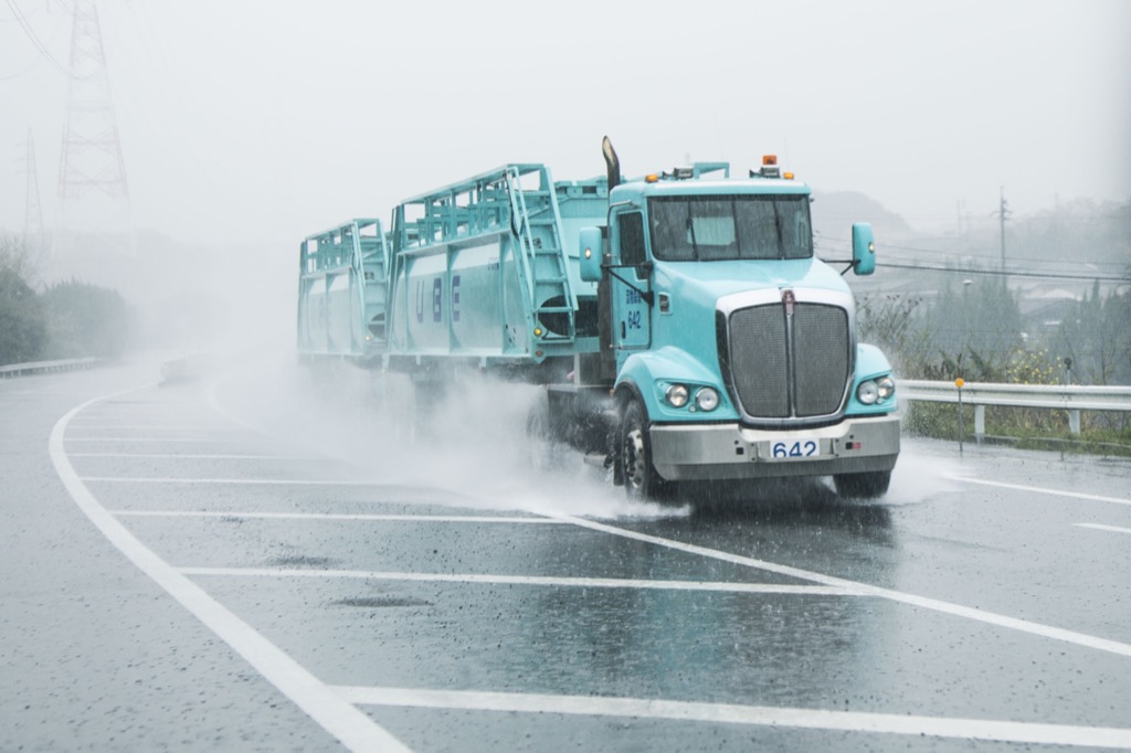 三菱ケミカルと宇部興産、中国で電解液事業の合弁運営を開始NEXT MOBILITYネクストモビリティ