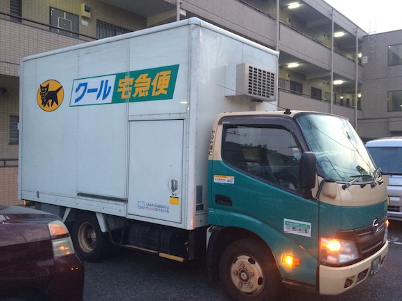 佐川急便は宅配ボックス指定ができる？不在がちでも受け取れる便利な方法を紹介 - お役立ち記事梱包材 通販No.1 ダンボールワン