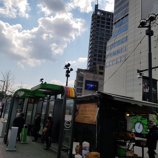 トンデムン 東大門の 喫煙場所情報 - 韓国喫煙場所情報