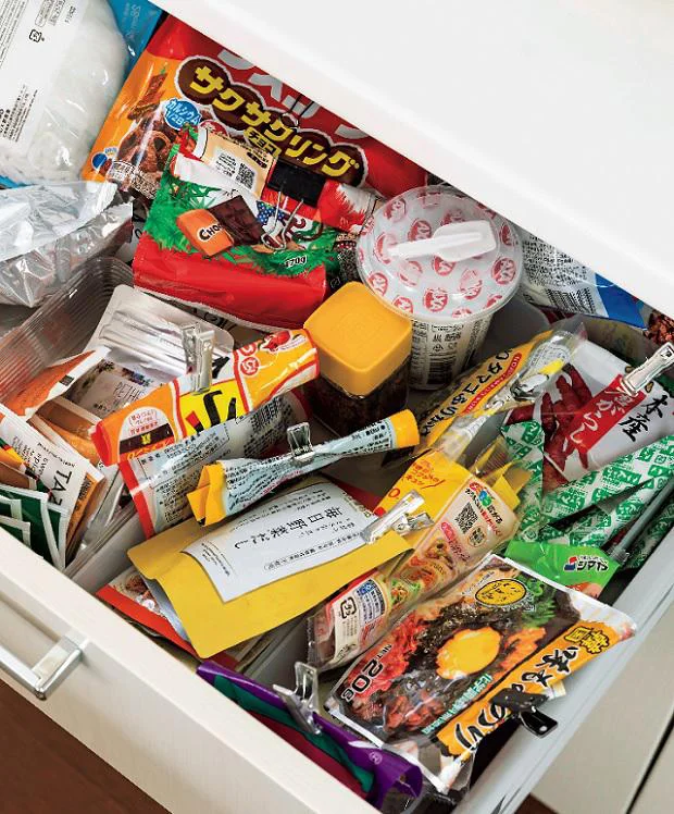 AmazonMJKQ9 パントリー 収納 ボックス ホワイト 収納ケース インボックス 収納ボックス おしゃれ キッチン 棚 収納 ストッカー 食品ストック プラスチック 衣装ケース コンテナ クローゼット リビング キッチン収納 収納ボックス 蓋付き スタック可能収納ケース・ボックス