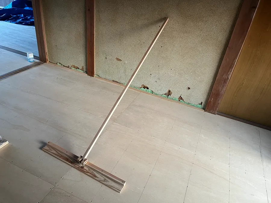 品質保証☆ 電動スクリード フィルム付き 土間トンボ 高周波振動 土間 コンクリート 仕上げツール 24W