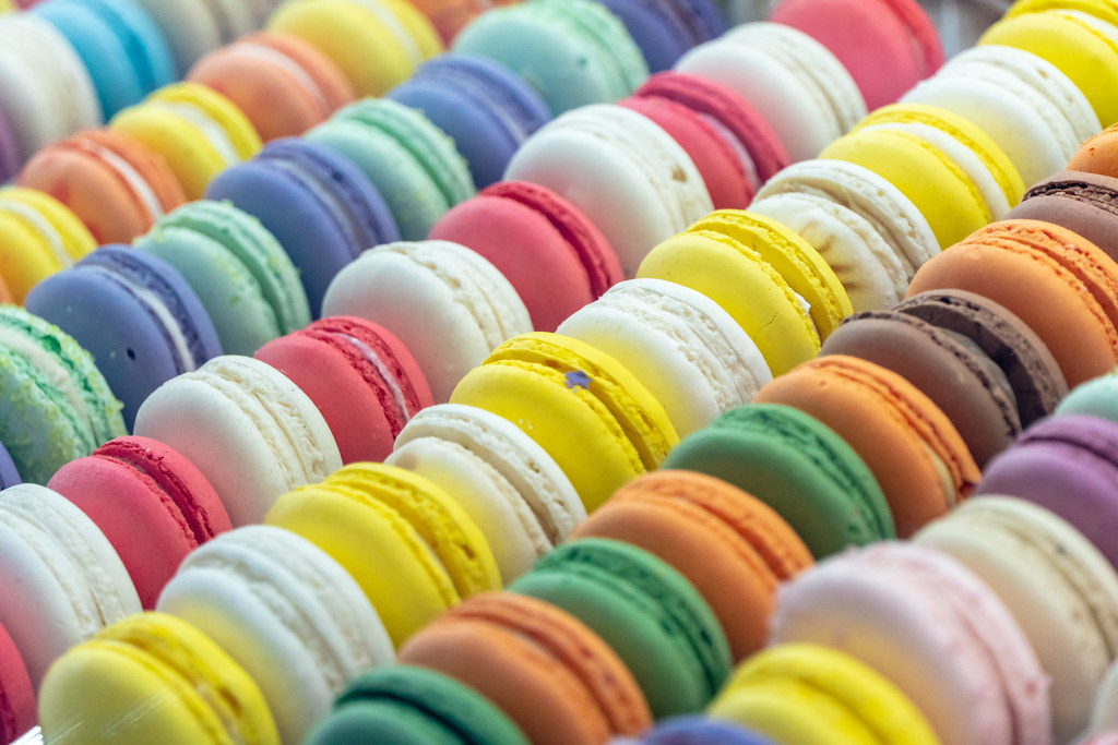 唐突な脱衣、流れるような窃盗。かなり際どいコメディ映画『バッド・トリップ～どっきり横断の旅～』。この作品、あるとんでもない仕掛けがしてあるんです。仕掛けとは、撮影がたまたまそこにいた一般人を巻き込んだ「ドッキリ」であること😇映画movieコメディ