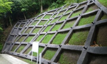 ESネット工法 02 法面保護・斜面安定・防災事業紹介サンヨー緑化産業株式会社