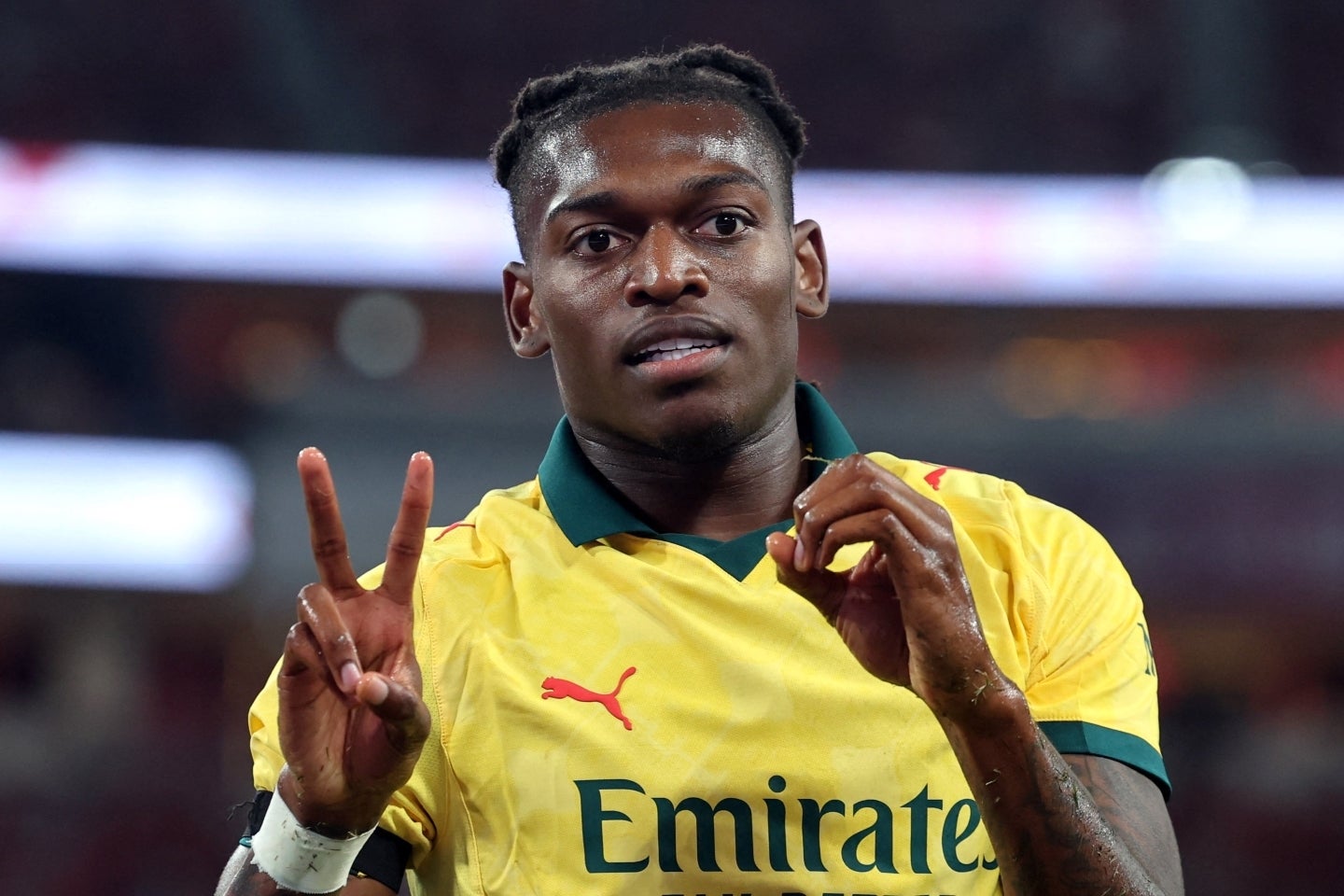 エメルソン・ロイヤルは、犯罪組織、横領、および手続き上の詐欺で捜査を受けています。 : r Tottenham