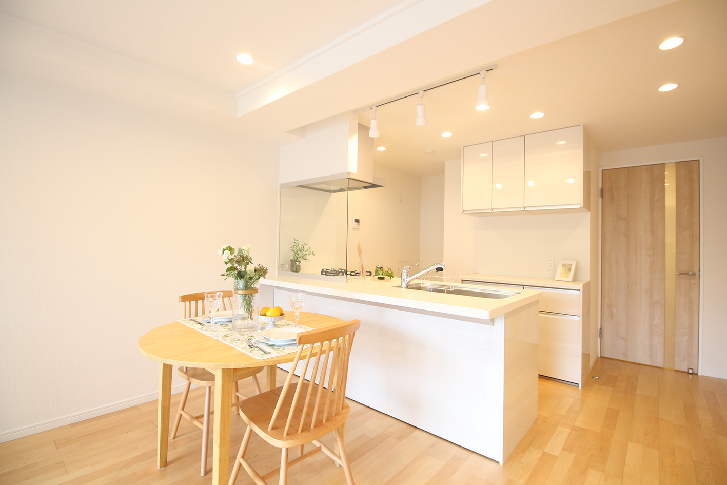 木目フロアの施工事例であなたの好きを見つけよう！ 大建工業篇ママの立場で家づくり Nikomama日記 │ 札幌の新築一戸建て注文住宅不動産土地のホーム企画センタ