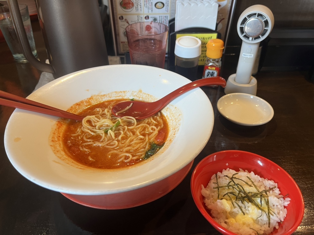 真っ赤なとまとらーめんとまこ 枚方市役所前店（枚方/ラーメン） - Retty