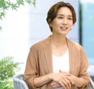 平野レミ 上野樹里と和田明日香は「背もでかくて、目もデカくて、態度もデカい 笑 」“2人の嫁”と出会った当時を振り返る - ライブドアニュース