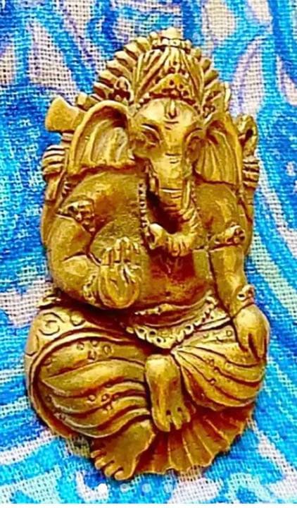 楽天市場 御守り 龍守り 黒龍 動画が見れる お経が聴ける 一乘寺 祈願済み 龍好き必見 動画付きお守り 世界初 : 手元供養 メモリアル工房