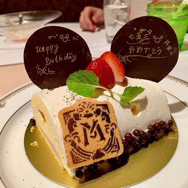 大切な人とホテルで迎える特別stay】誕生日・記念日に！特典チョイス付 選べるディナーで大人な記念日ステイ（11時チェックアウト）｜新着情報｜かたくら シルクホテル