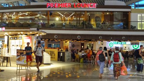 バリ島でプライオリティパス！「プレミアラウンジ」が快適！@デンパサール・ングラライ国際空港