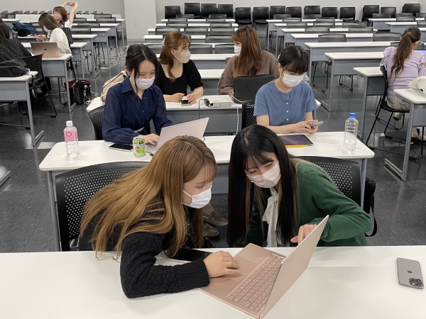 変革期の資生堂と安定成長の花王 化粧品大手2社の事業戦略比較スマートニュース＋