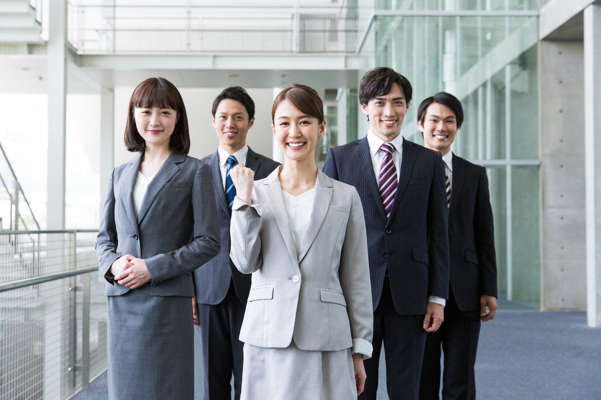 頑張ります」の意味や言い換え・メールの例文も紹介