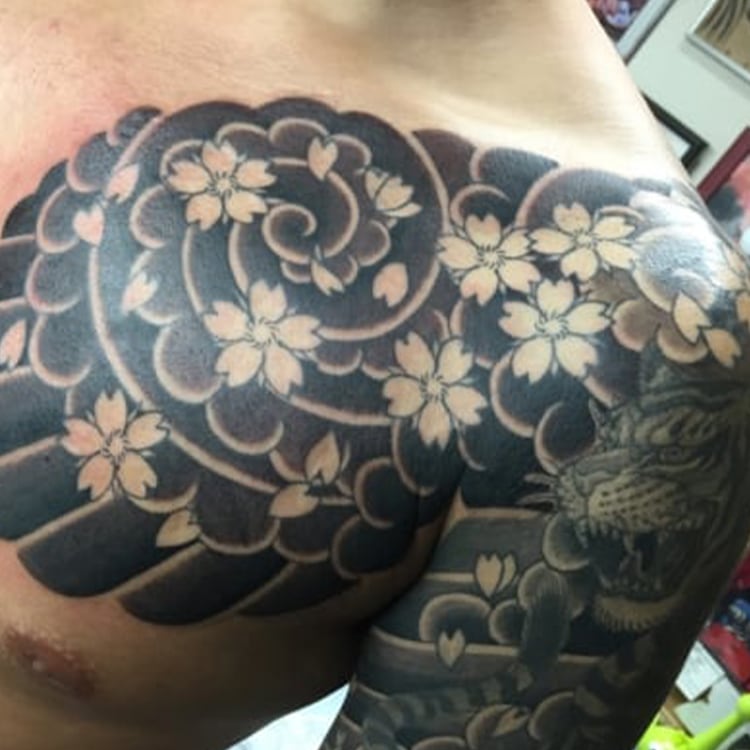 JAPANESE ジャパニーズNEW LISTギャラリー一覧インスクライブのタトゥーの実績を紹介しています。指定のデザインのカテゴリーが一覧で表示されます