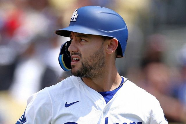 年俸24億円の元MVPが構想外の危機 2年連続の大不振で迫る運命の