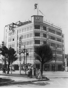 日本橋に残る「消えたデパートの面影」――江戸時代から続いた老舗百貨店が遺した「あるもの」とは？アーバンライフ東京