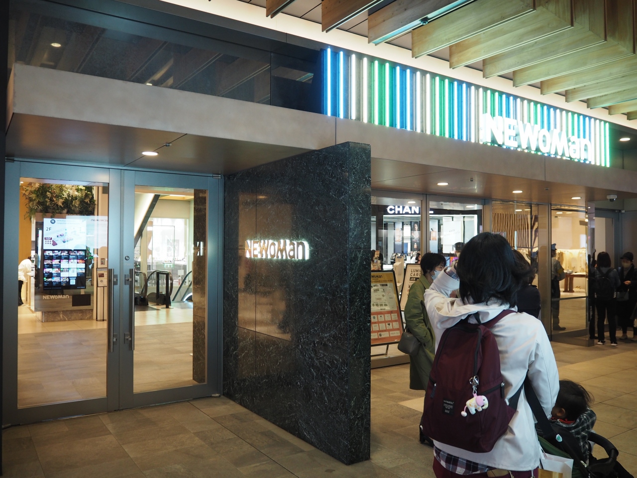 2025年 新宿駅 東京 の喫煙所17選！ホームや各出口の施設を紹介東京ナビゲート